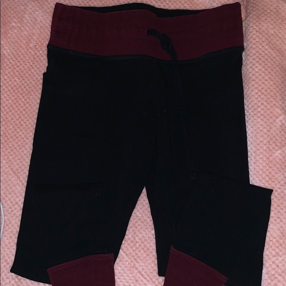 Victoria’s Secret yoga pants